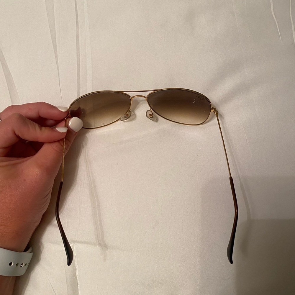 Ray Ban Aviators - Picture 3 of 3